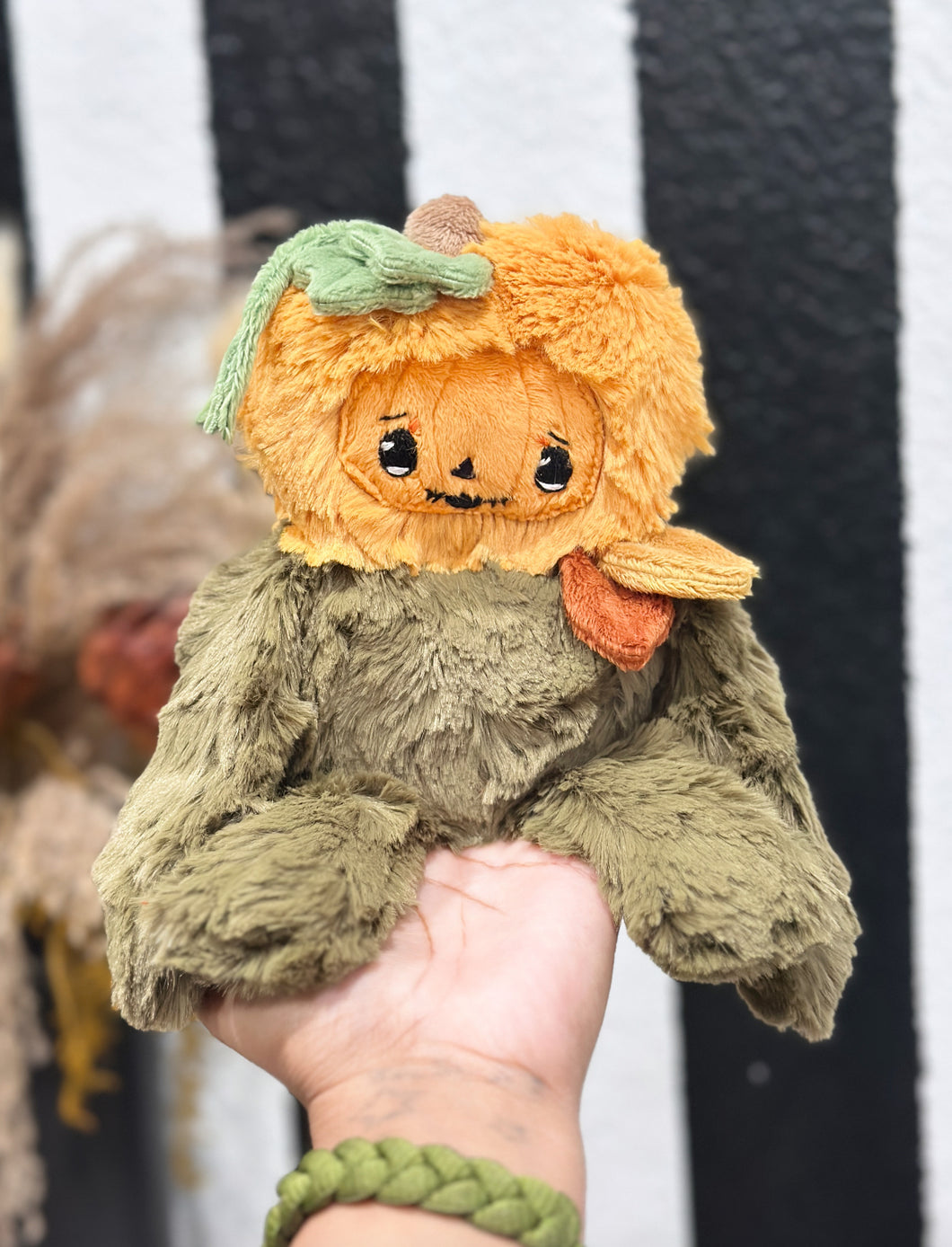 ‼️Final Sale ‼️ShMedium 9”| Fall pumpkin