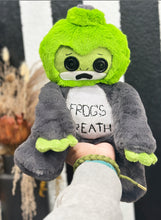 Load image into Gallery viewer, ‼️Final sale‼️ Ooak Frogs Breath
